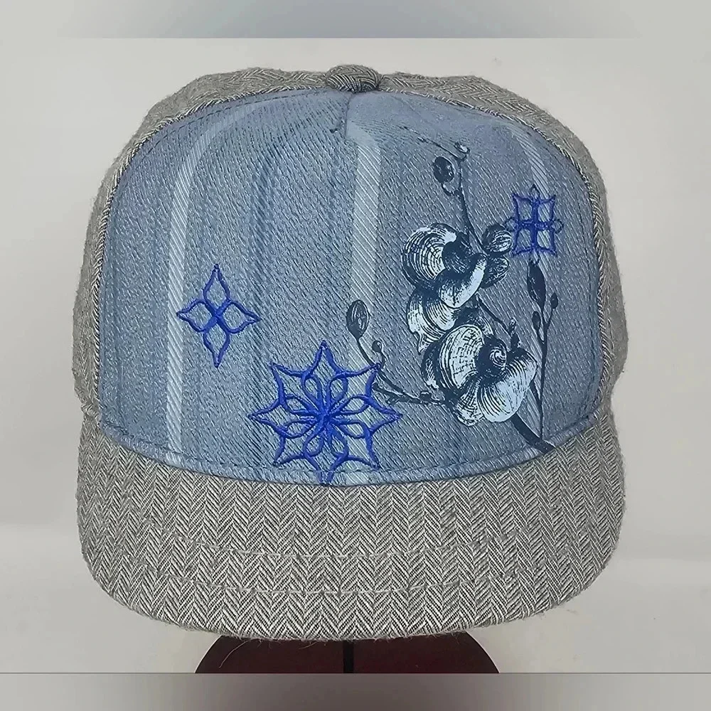 Goorin Bros Sand Cassel Kids Blue/Pink/Gray Adjustable Hat 2010 NWT